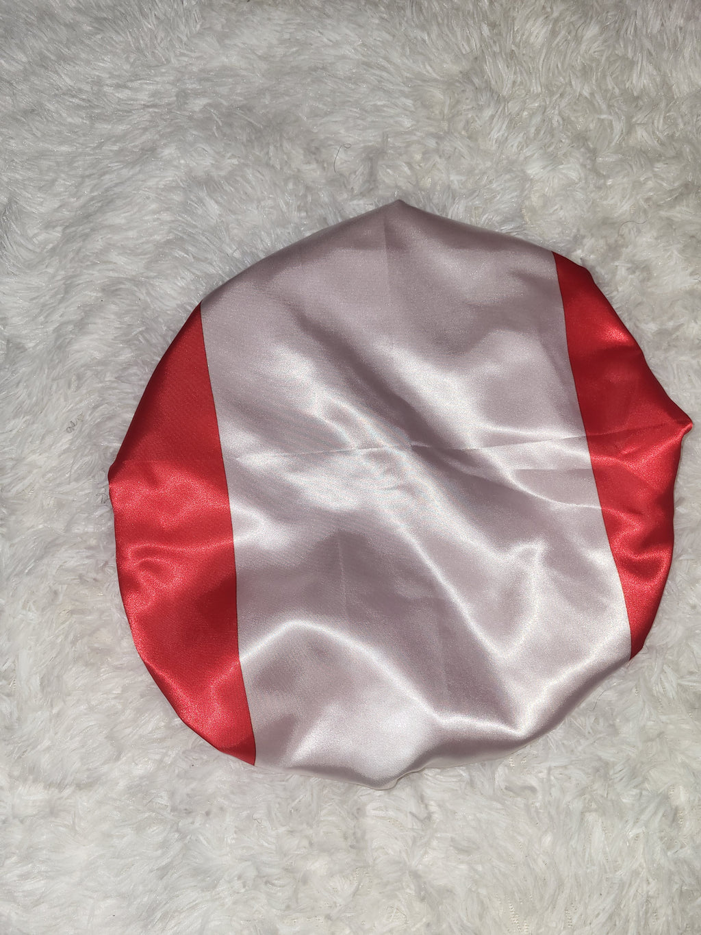 Peru Flag Satin Bonnet